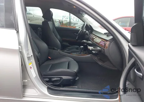 2006 BMW 325I из США, поврежденный, VIN WBAVB13576KX46212